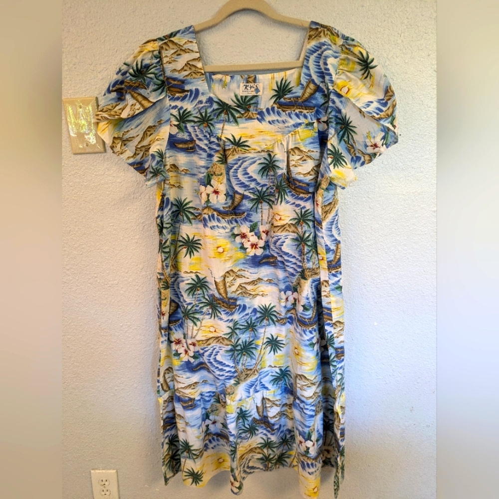 Vintage Kys Hawaii Scene Cotton Mumu Dress